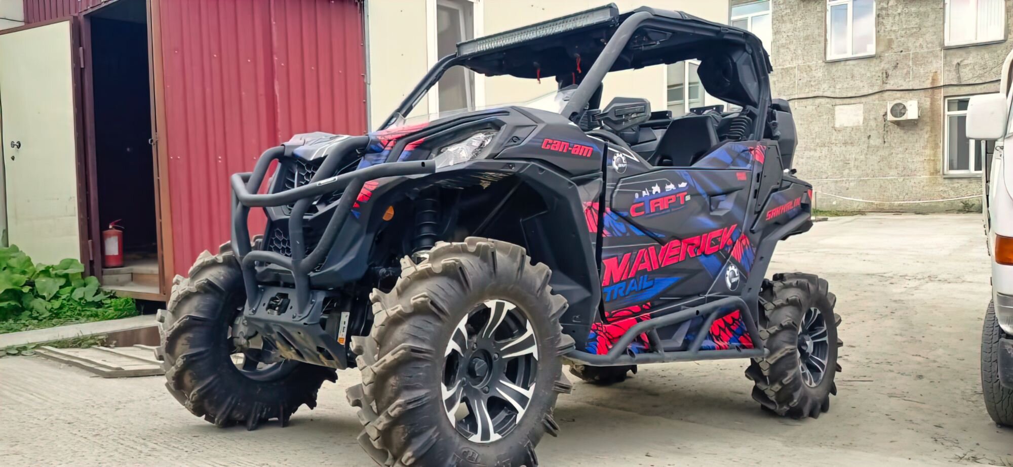 Комплект наклеек Wings на SSV - CAN-NAM Maverick Trail/Sport
