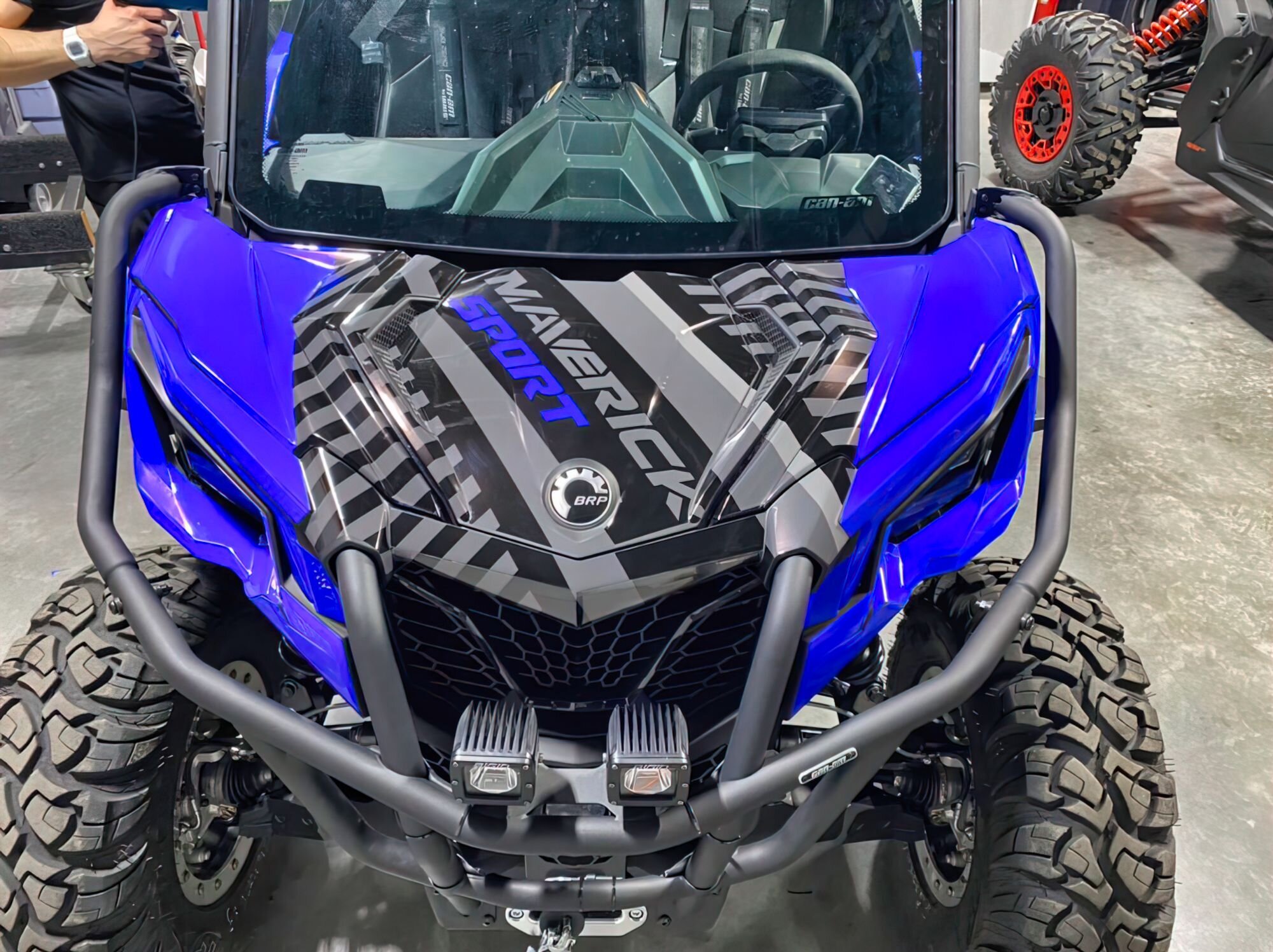 Комплект наклеек Powder на SSV - CAN-NAM Maverick Trail/Sport