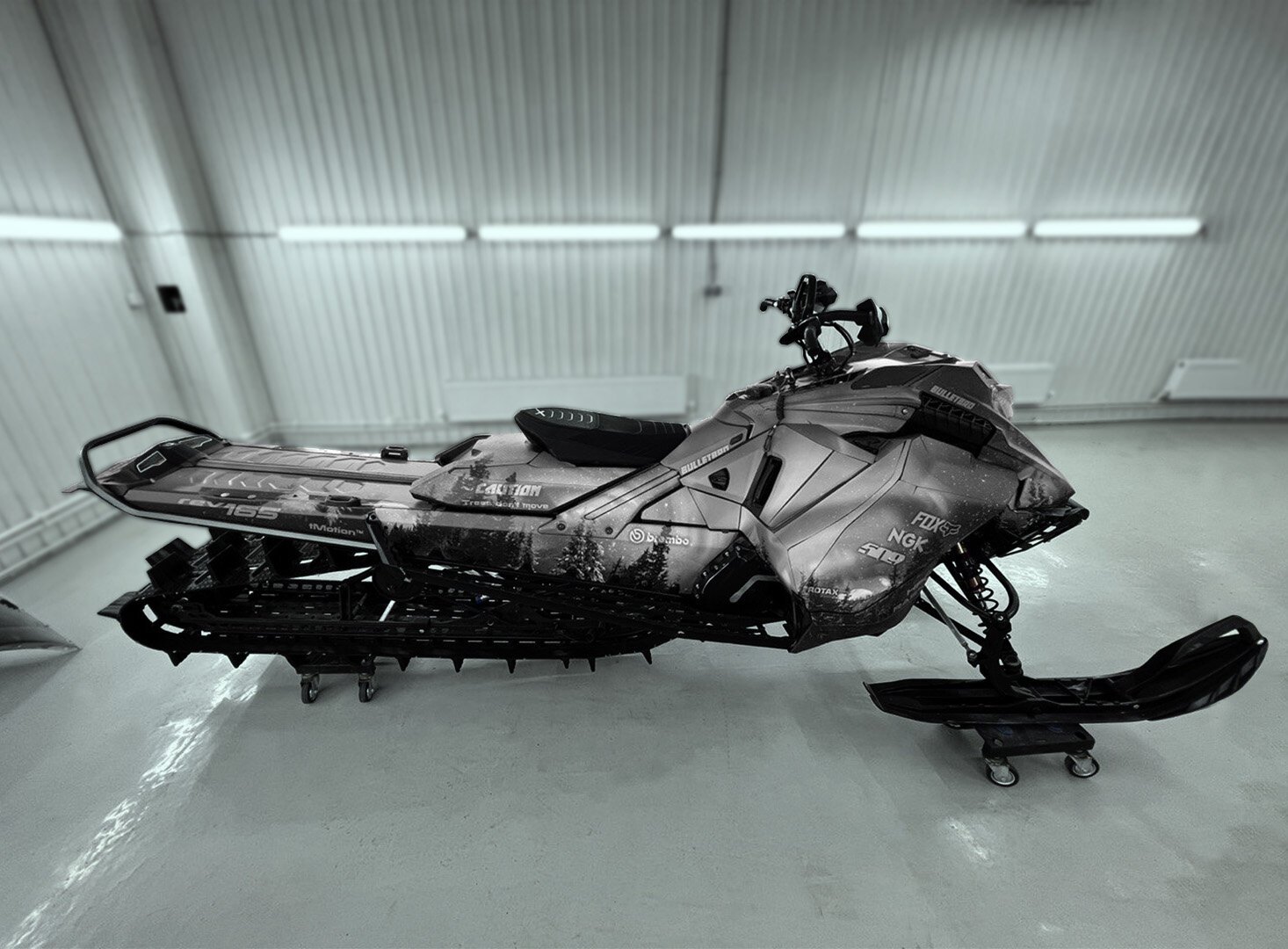 Комплект наклеек в дизайне Polar для SKI-DOO