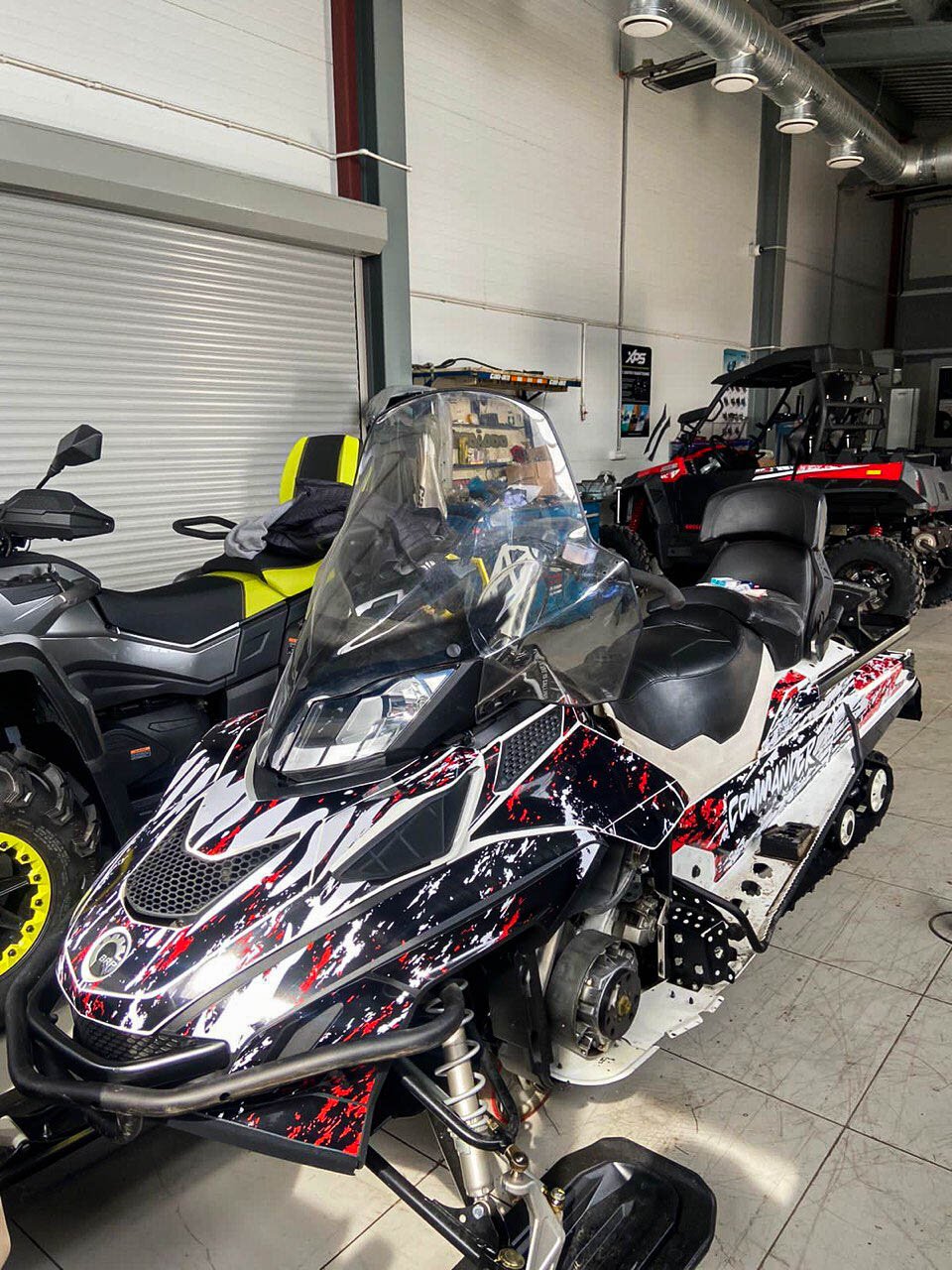 Комплект наклеек в дизайне Venom для SKI-DOO