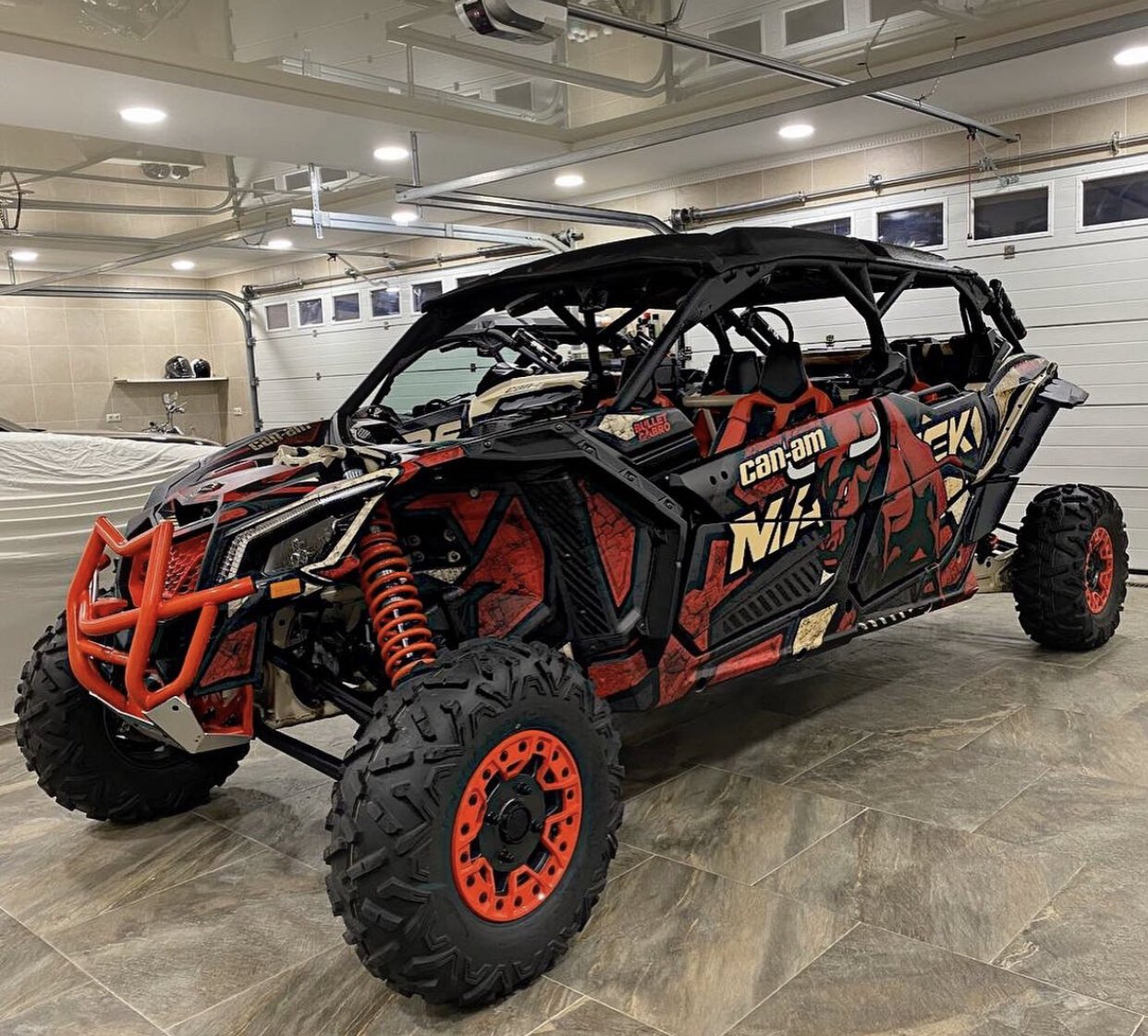 Комплект наклеек в дизайне Trooper на CAN-AM 
