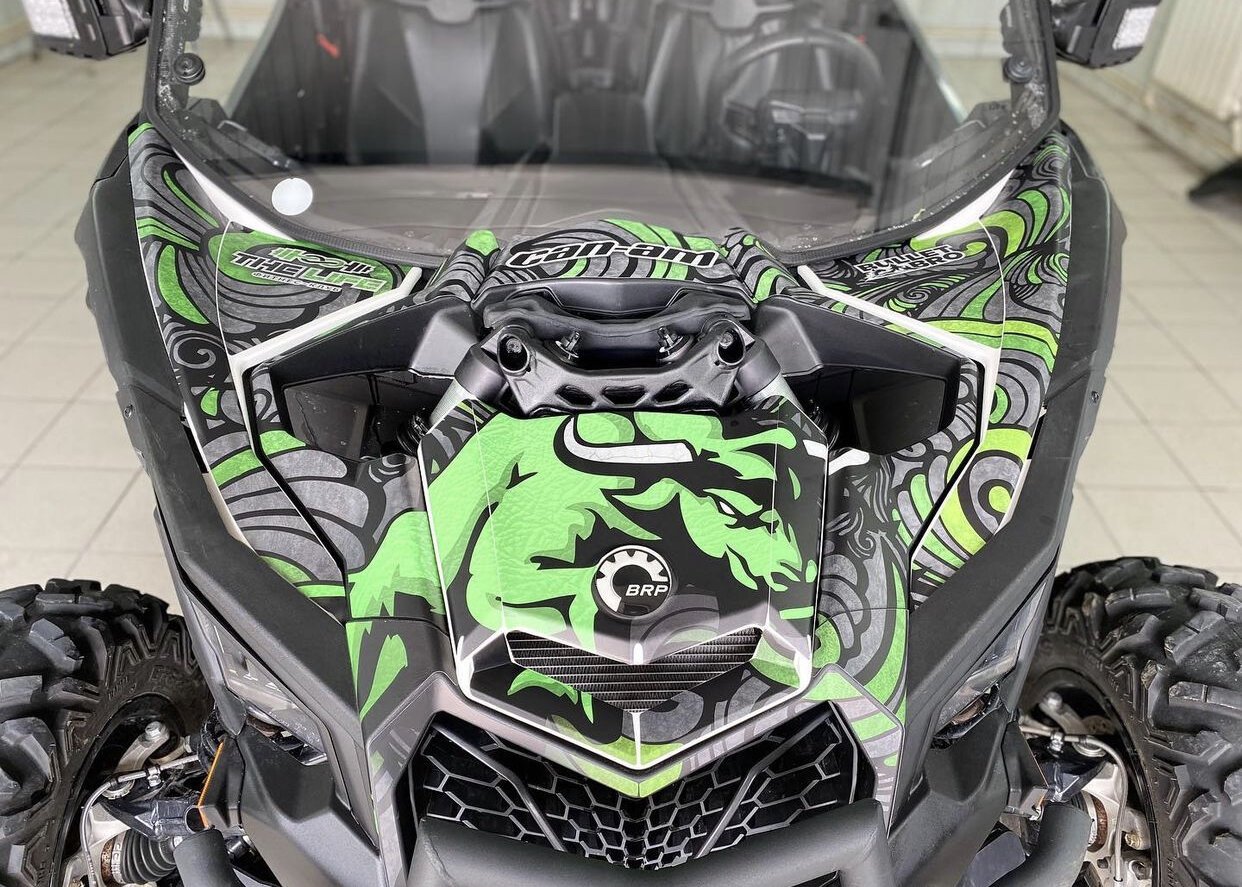Комплект наклеек в дизайне BULLPOWER на CAN-AM Maverick X3 MAX