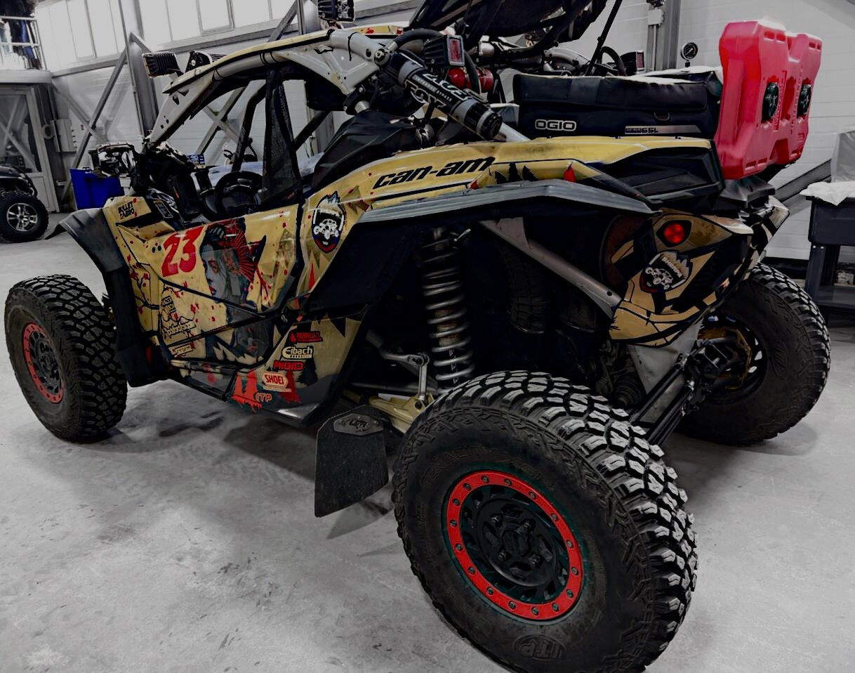Комплект наклеек в дизайне "BUSHIDO" для CAN-AM MAVERICK X3