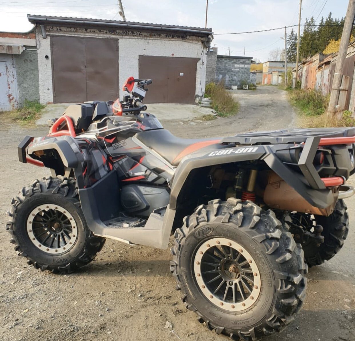 Комплект наклеек в дизайне DAZZLE CAMO для CAN-AM OUTLANDER G2