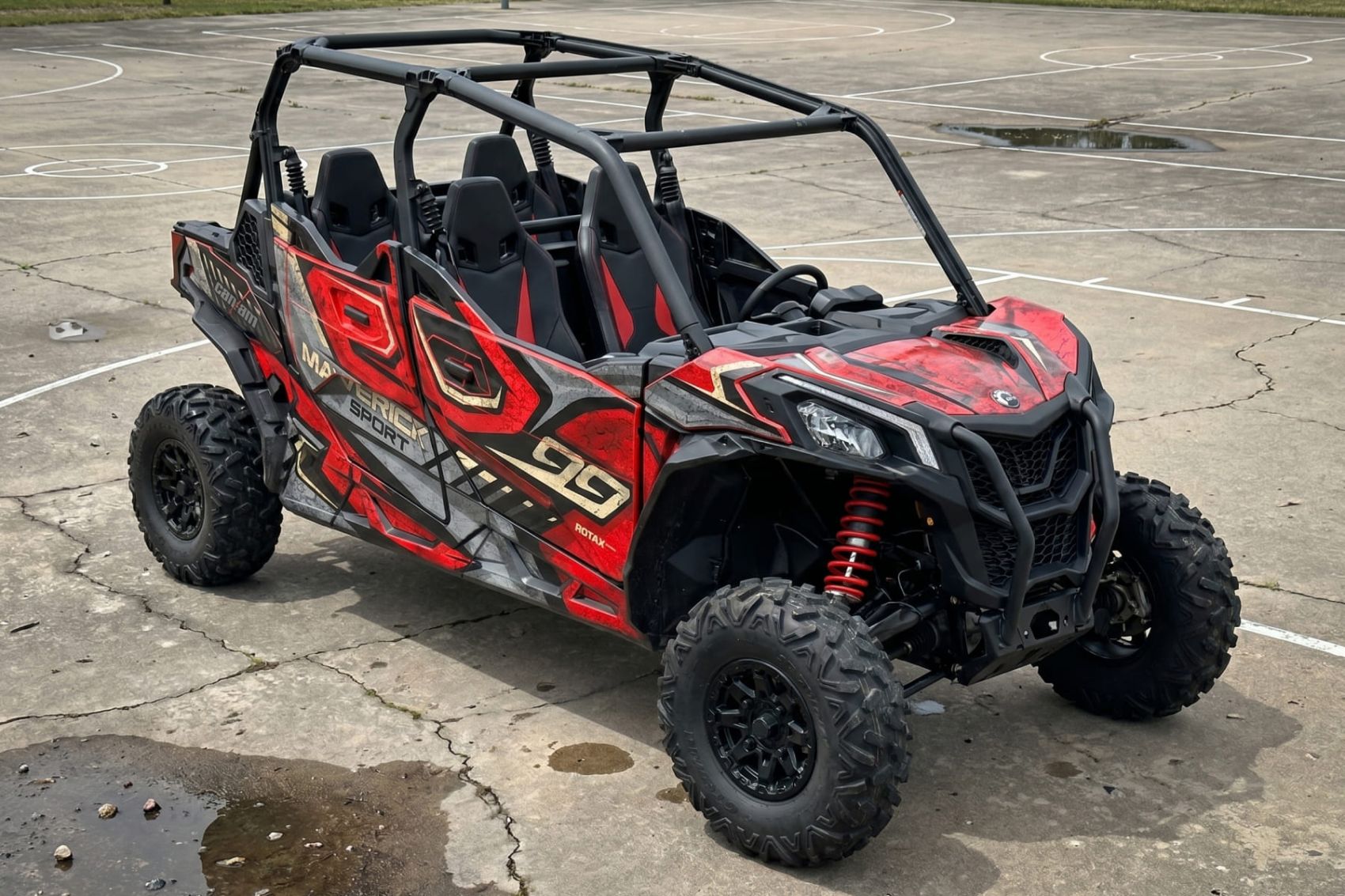 Наклейки на багги Maverick sport MAX