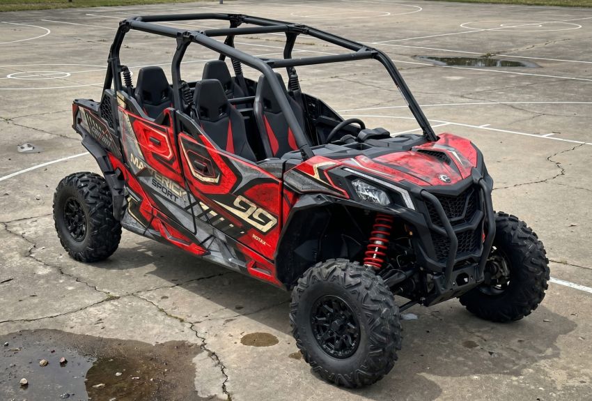 Наклейки на багги Maverick sport MAX