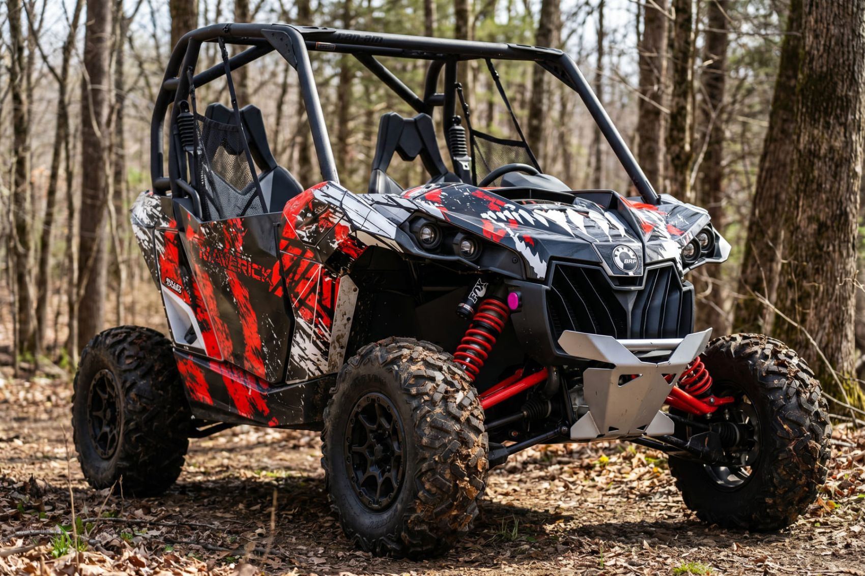 Комплект наклеек Venom на CAN-AM Maverick 1000R