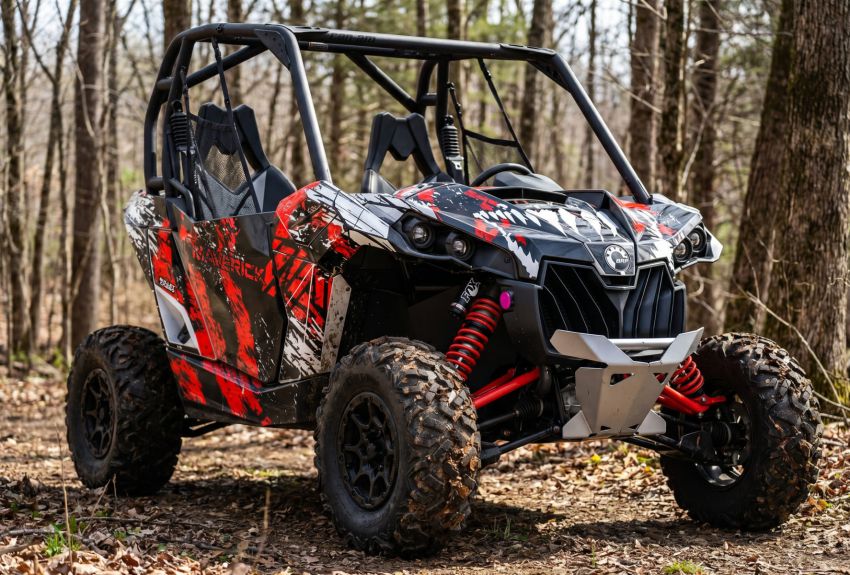 Комплект наклеек Venom на CAN-AM Maverick 1000R
