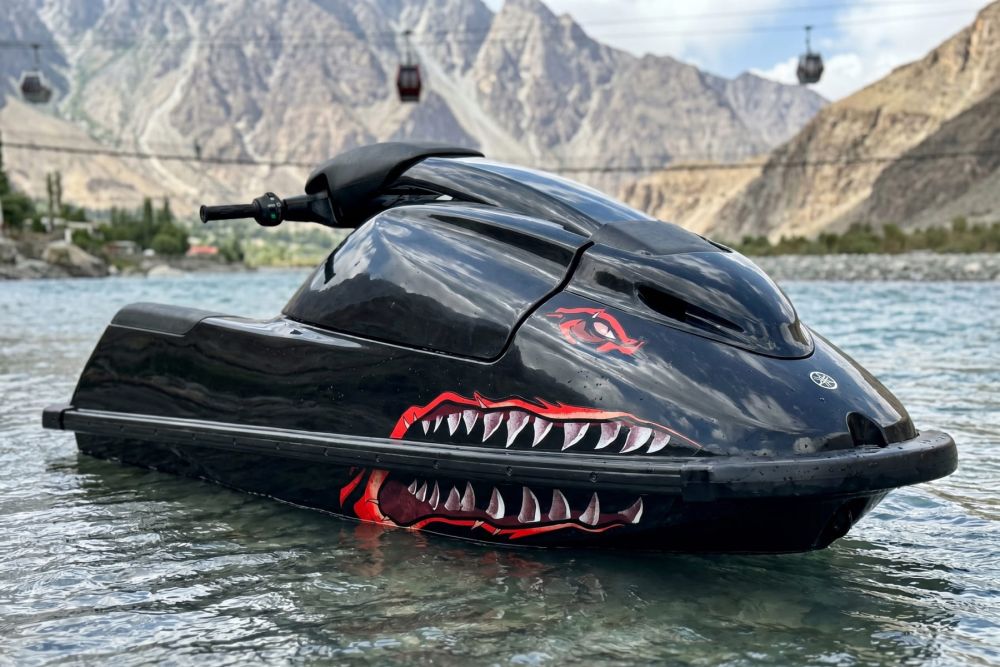 Наклейки пленка на гидроцикл YAMAHA Superjet