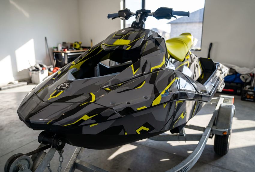 Наклейки пленка на гидроцикл BRP SEA-DOO SPARK