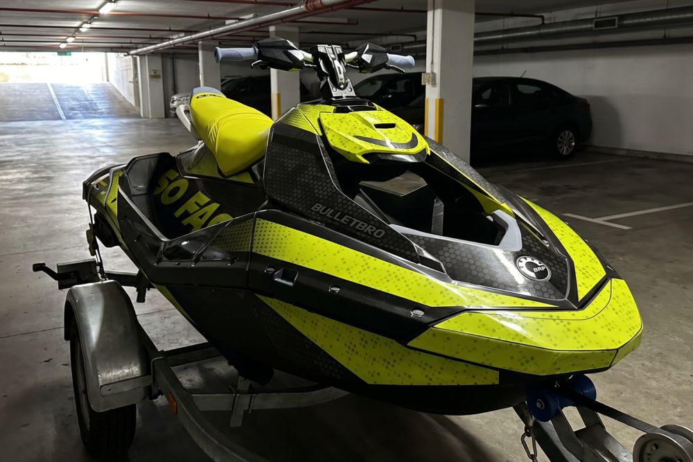 Наклейки пленка на гидроцикл BRP SEA-DOO SPARK