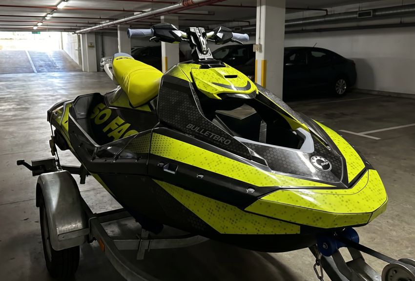 Наклейки пленка на гидроцикл BRP SEA-DOO SPARK