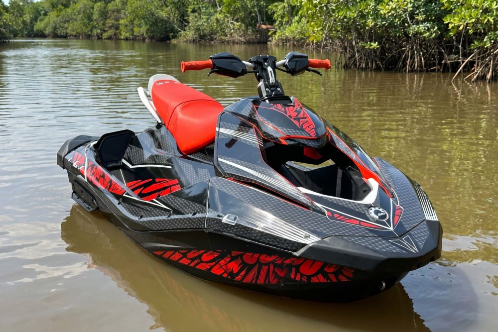 Наклейки на Sea-Doo SPARK