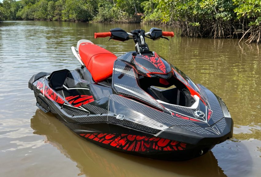 Комплект наклеек DeathWing на SEA-DOO SPARK 2024+