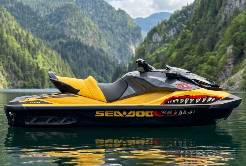 Наклейки пленка на гидроцикл BRP SEA-DOO GTS