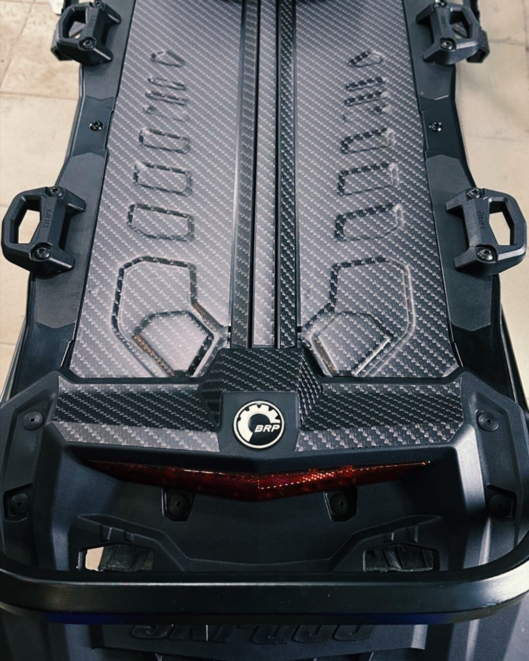 Carbon на SKI-DOO REV-GEN5