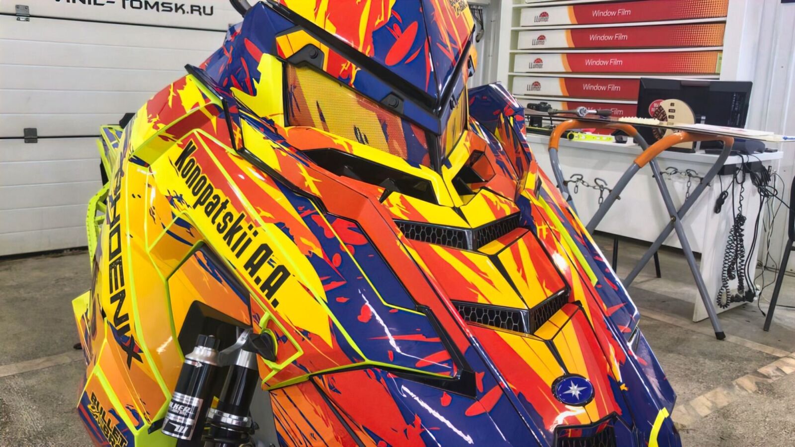 Phoenix на POLARIS AXYS-RMK
