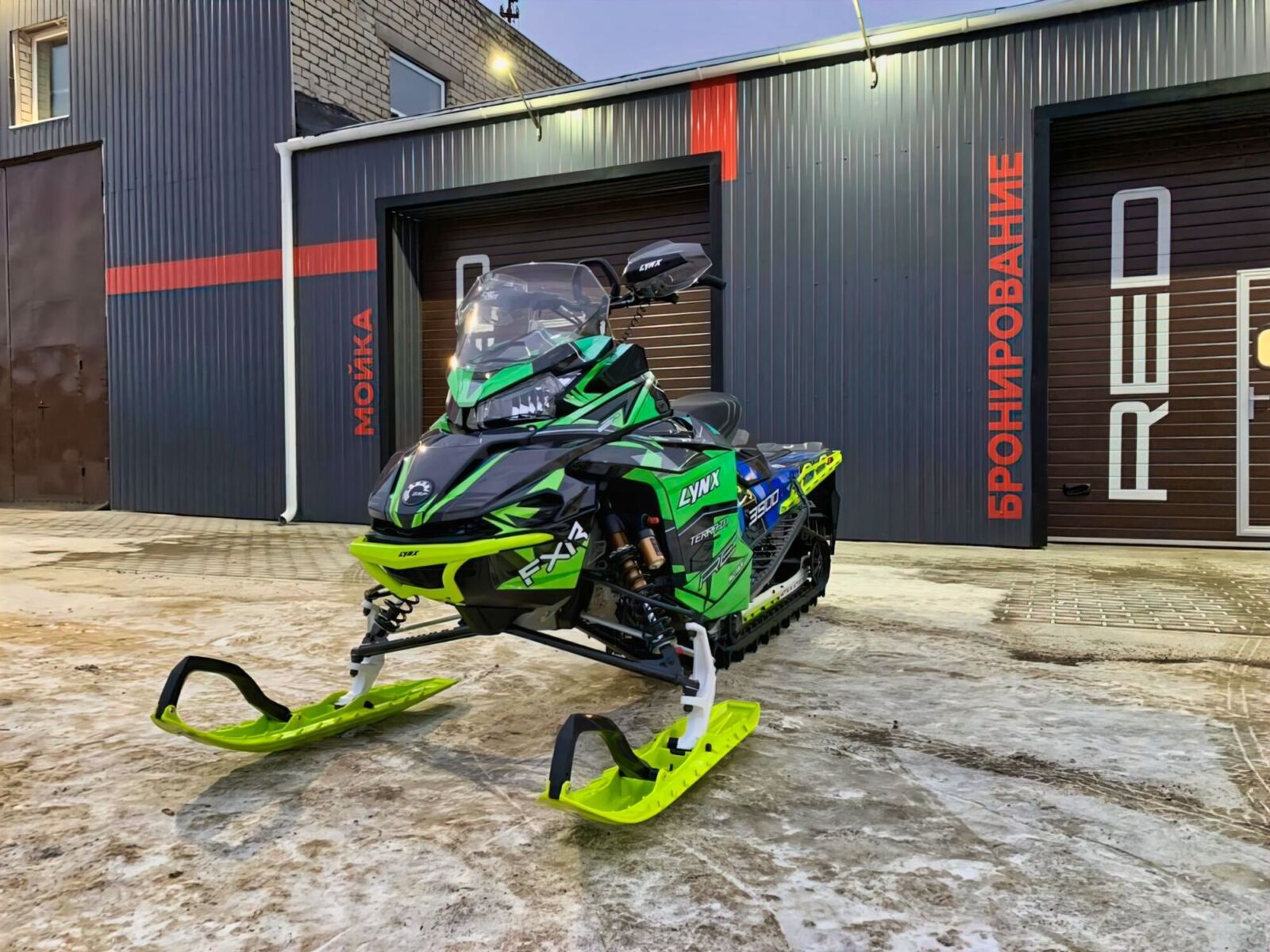 Renegade на LYNX RADIEN
