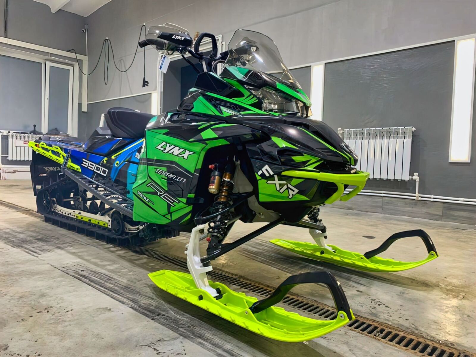 Renegade на LYNX RADIEN