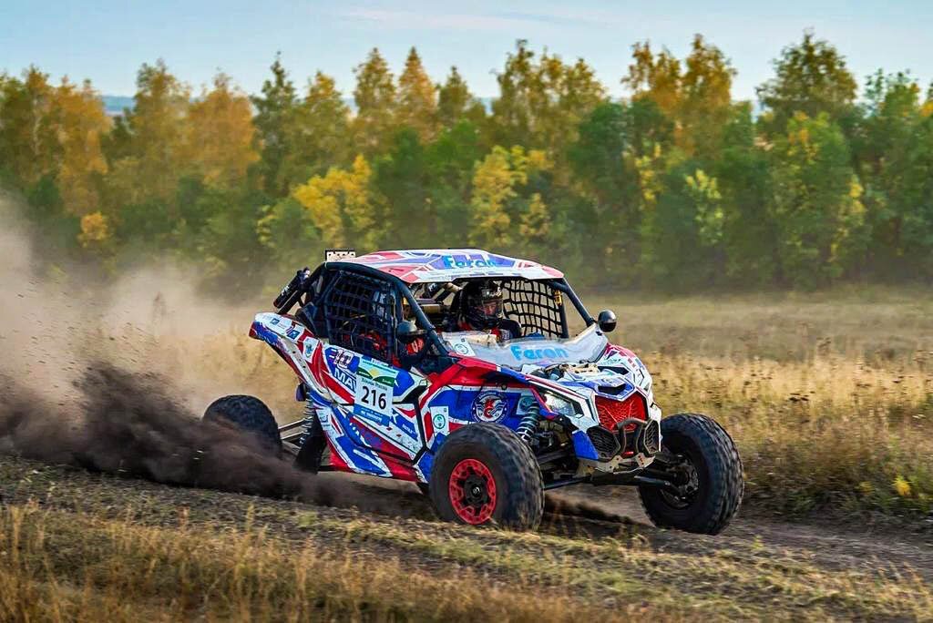 Trooper на CAN-AM MAVERICK X3