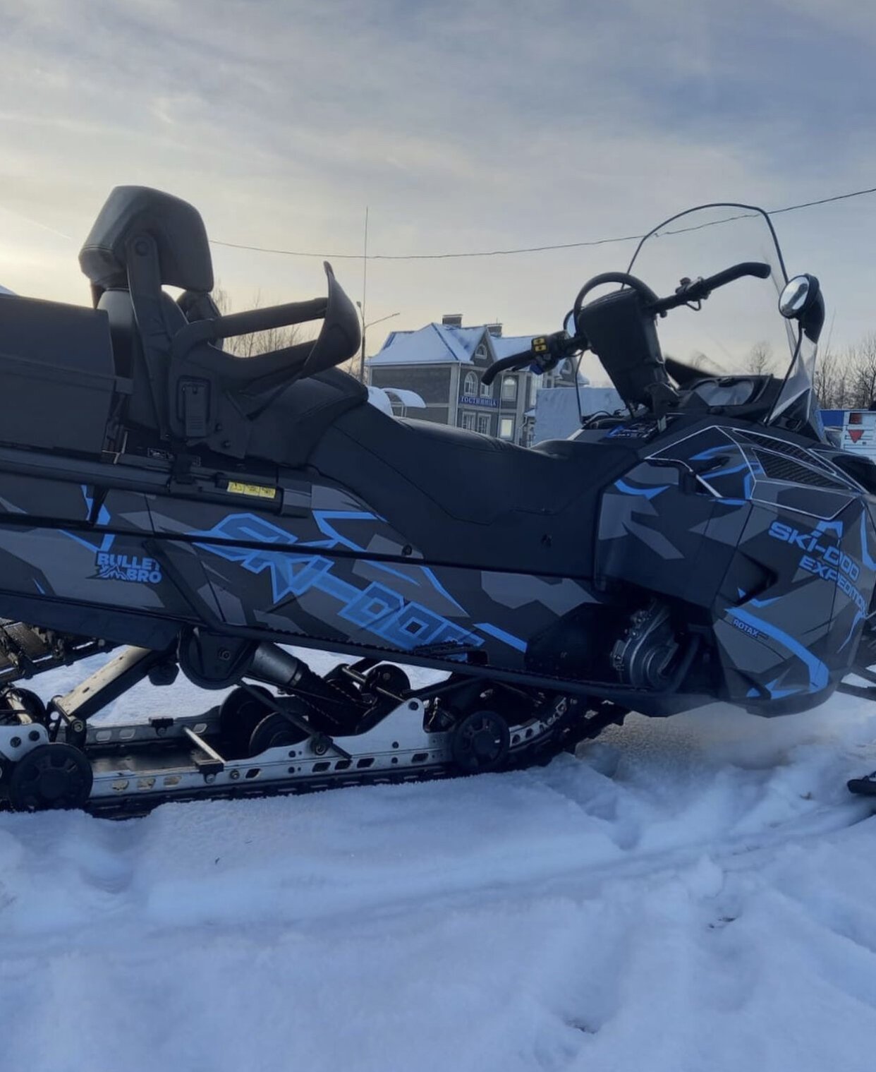 Dazzle Camo на SKI-DOO REV-XU