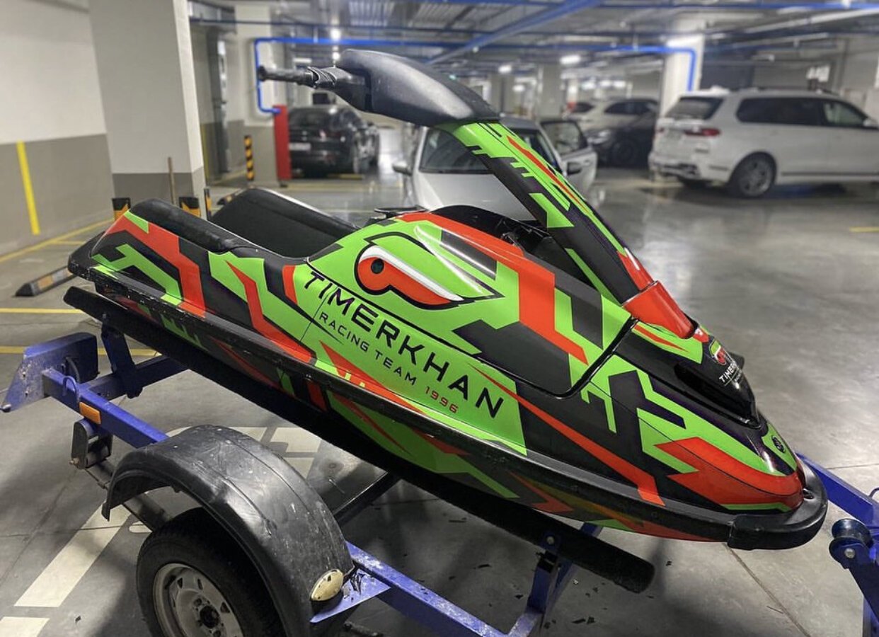 Индивидуальный дизайн на YAMAHA SUPERJET
