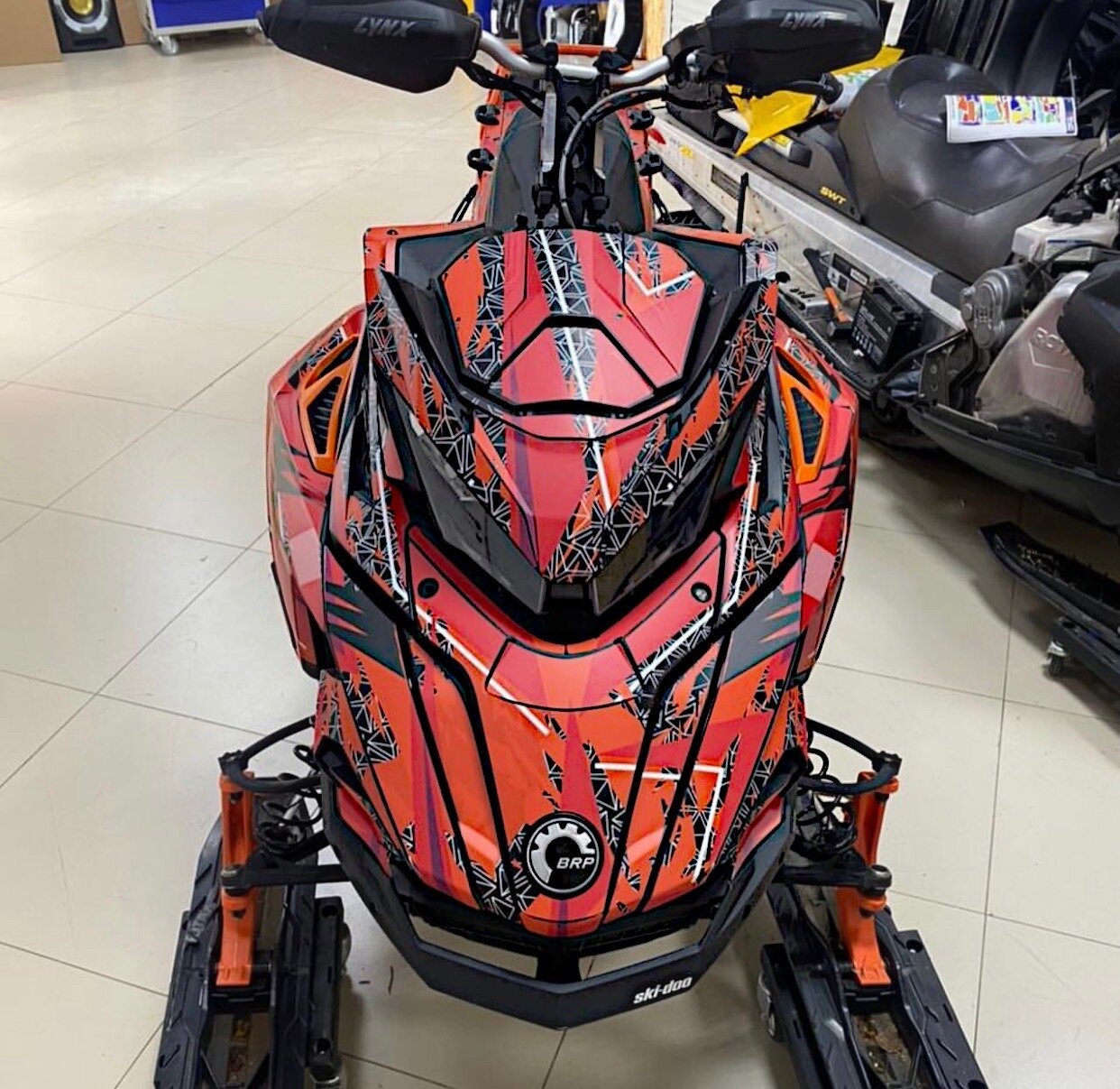 Renegade на LYNX RADIEN