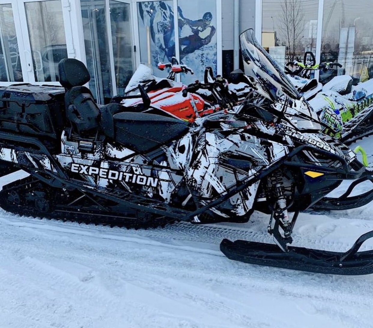 Stroke Camo на SKI-DOO REV-GEN4-WIDE