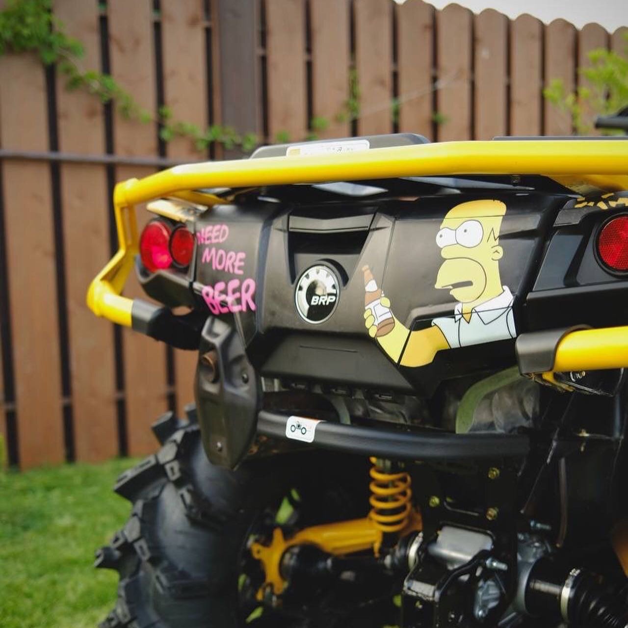 Индивидуальный дизайн на CAN-AM OUTLANDER G2 XMR