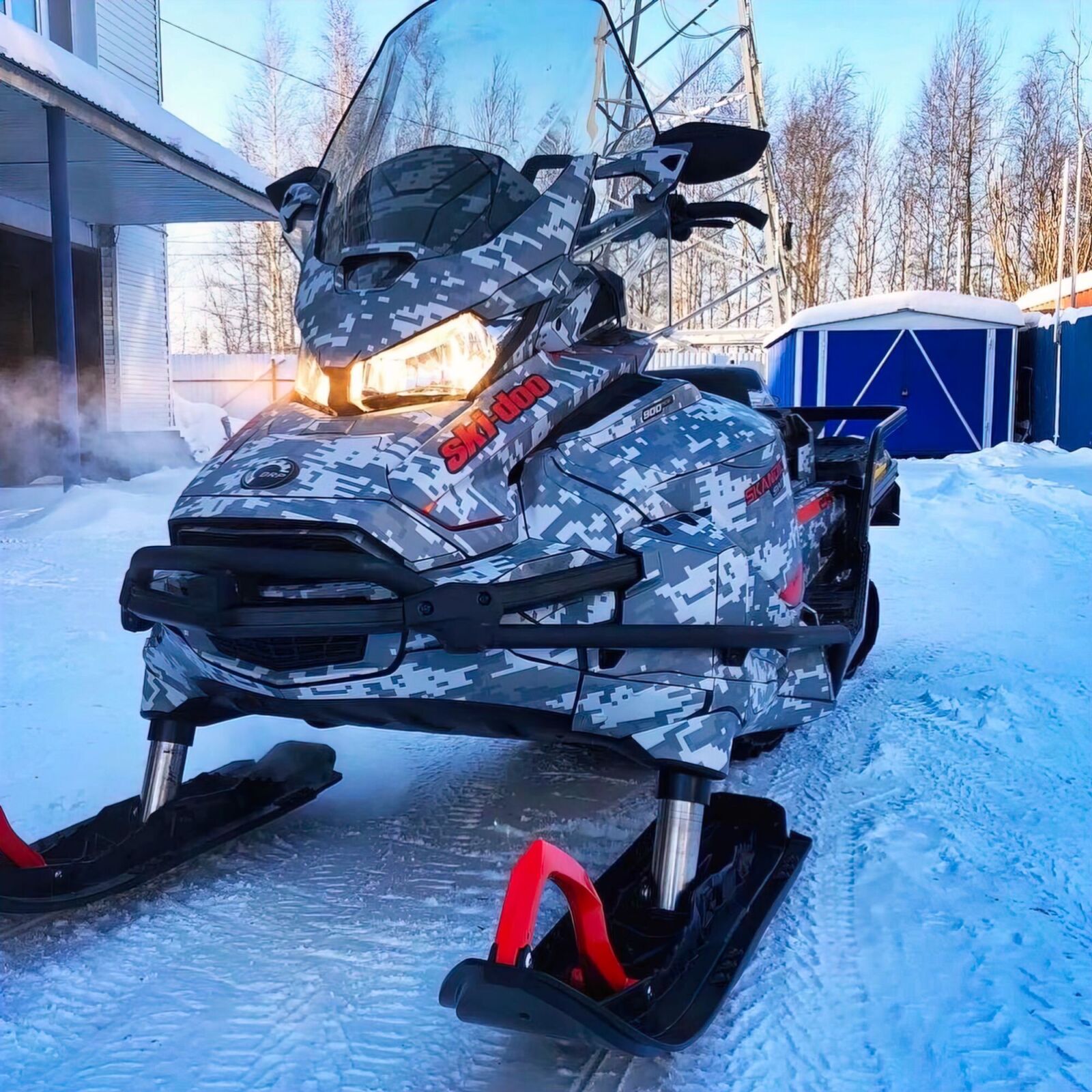 Digital Camo на SKI-DOO REV-GEN4-WIDE-TELESCOPIC