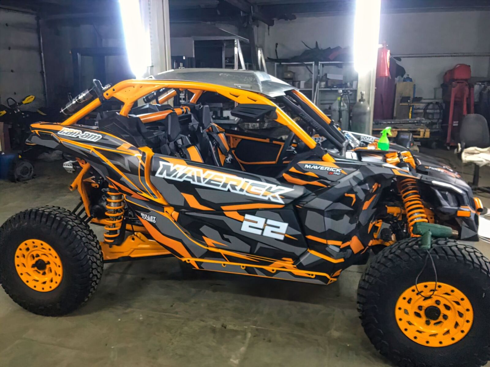 Dazzle Camo на CAN-AM MAVERICK X3