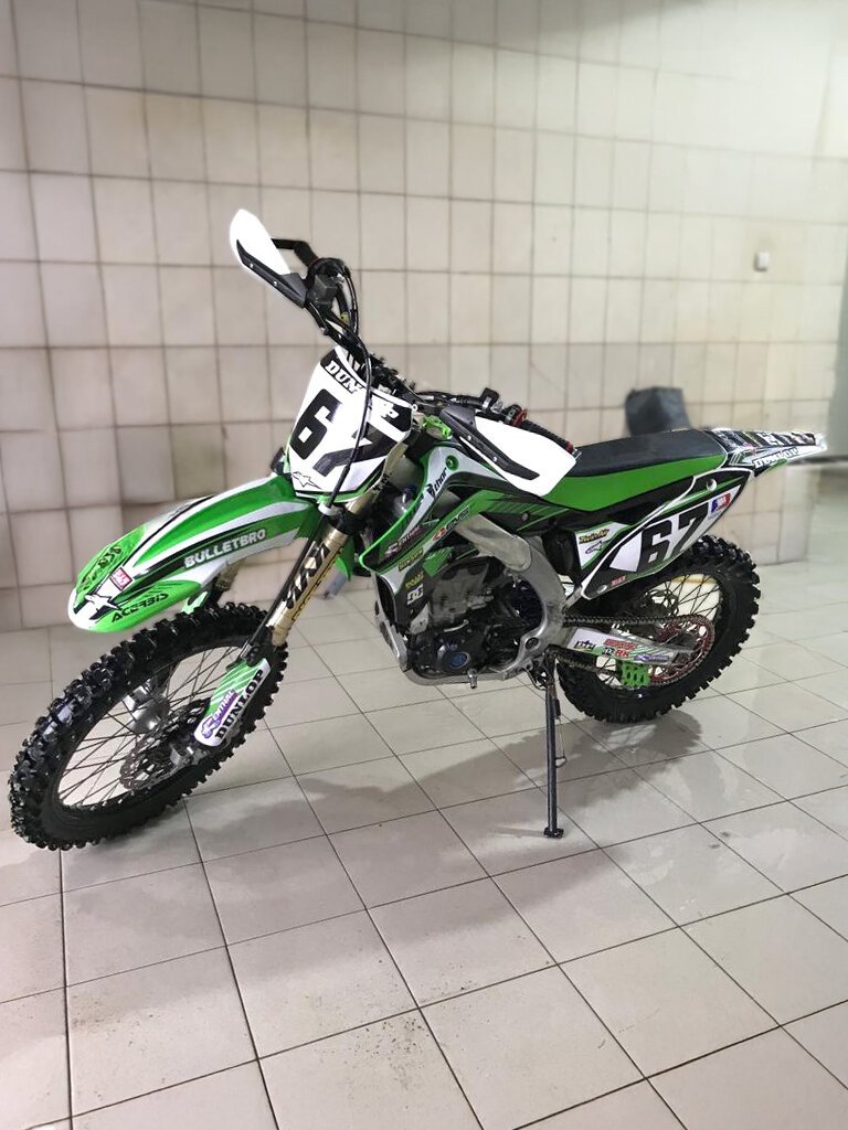 Индивидуальный дизайн KAWASAKI KXF 450 2012